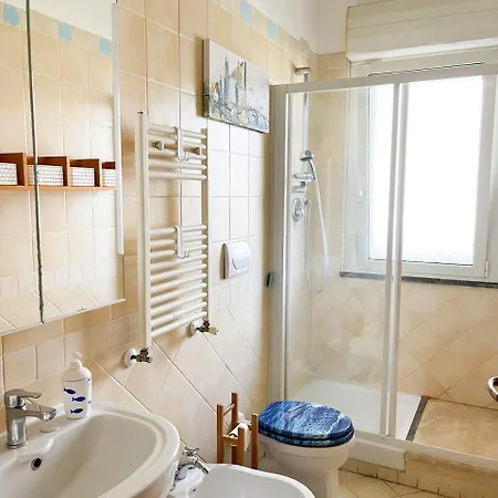 Fiera Di Luxury Apartment