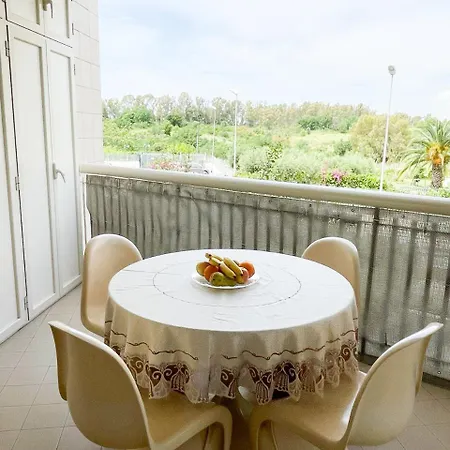 Fiera Di Luxury Apartment *